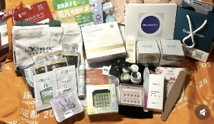 年轻人展会新潮流：免费试吃与赠品攻略(图2)