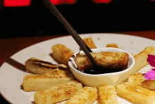 为什么中国人一听到“糯叽叽”，就走不动道？(图2)