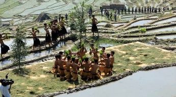 为什么中国人一听到“糯叽叽”，就走不动道？(图6)