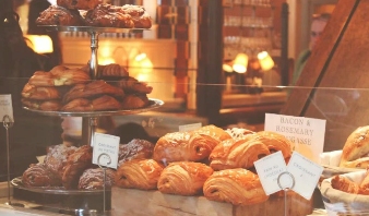 当面包开始“奶茶化”(图1)