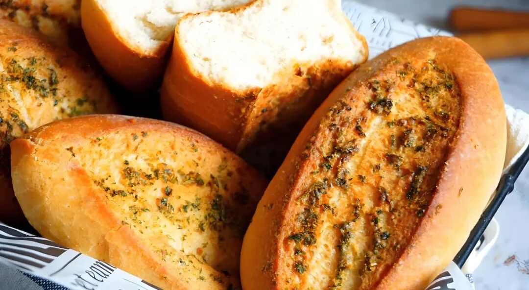 当“咸味”撕开增长缺口，谁在重新定义年轻人的面包？(图7)