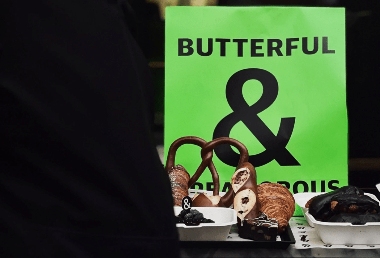 法式轻奢烘焙品牌跨界联名营销策略分析(图1)