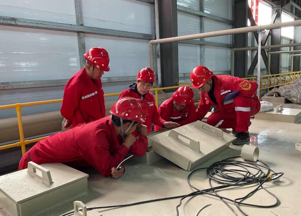 青海盐湖研究所攻克锂资源分离技术瓶颈，万吨级产业化示范线投产(图1)