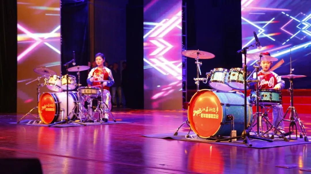 乘巳而上 共向未来 | 江苏科伦多集团蛇年新春文体活动圆满收官(图16)